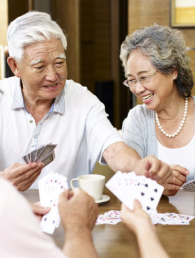 seniors playing cards